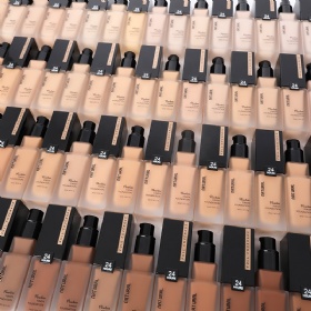 High Quality Full Coverage Long Lasting l Waterproof Matte Makeup Liquid Foundation